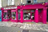 Cox and Baloney Boutique and Tearooms 951121 Image 3