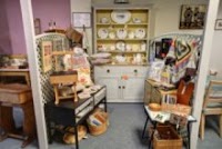 Cotswold Antiques and Tea Room 954365 Image 2