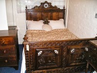 French Beds of Oxford 952842 Image 0