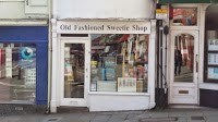 Sweet Shop Winchester Emporium Old Fashion Sweets Winchester Hampshire 948388 Image 0